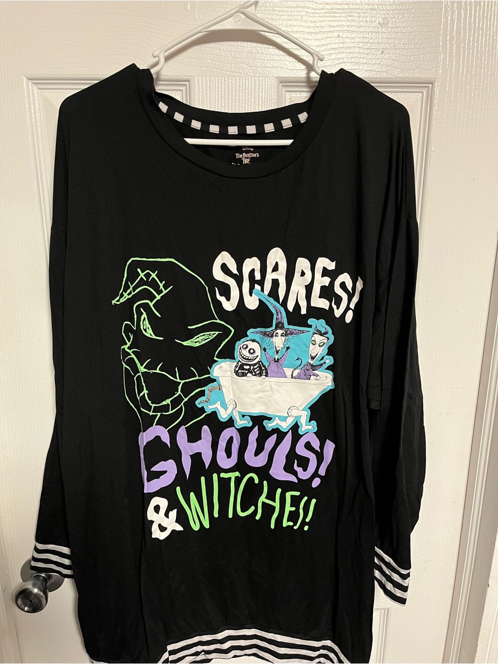Disney Black Long-Sleeve Nightmare Before Christmas sleep dress